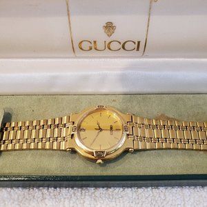 Authentic GUCCI dress watch #9200M